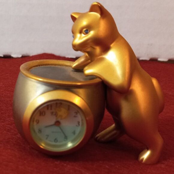 Gold tone Cat Fishing in Clock Bowl - Picture 1 of 6